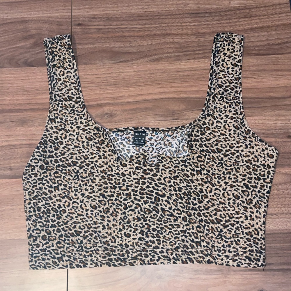 cheetah crop top!